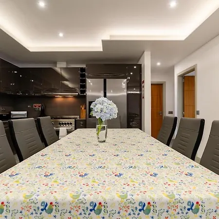 Sunny Side I Free Heated Pool